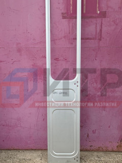 Панель ведомой створки пассажирскрй двери (наруж.) 3205-6101043
