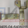 Петля двери водителя  320405-04-6406011-10