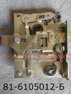 Замок двери правый в сборе  81-6105012-Б