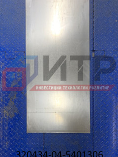 Панель правой боковины средняя 320434-04-5401306